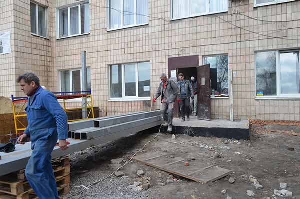 будівництво приймального відділення Миргородської ЦРЛ
