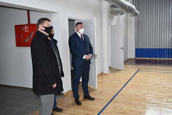 шкільний спортзал у Ромодані