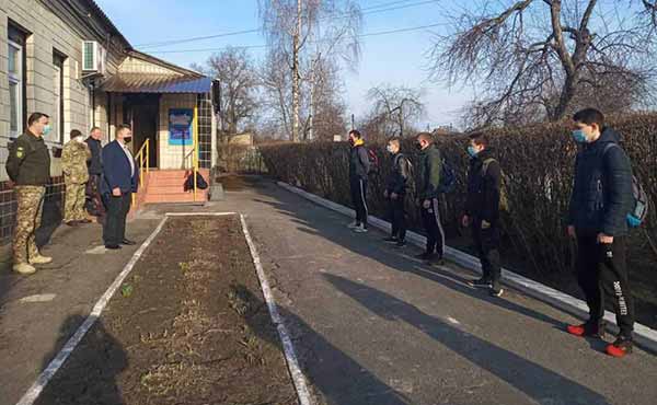 П’ятеро призовників з Пирятинщини провели на строкову службу