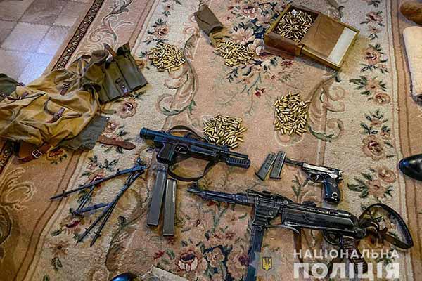 На Полтавщині виготовляли та продавали вогнепальну зброю та набої