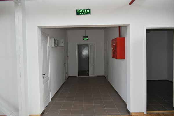 шкільний спортзал у Ромодані