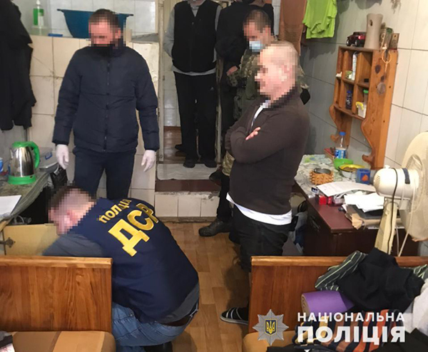 Жертвами вимагання переважно ставали новоприбулі утриманці СІЗО Жертвами вимагання переважно ставали новоприбулі утриманці СІЗО