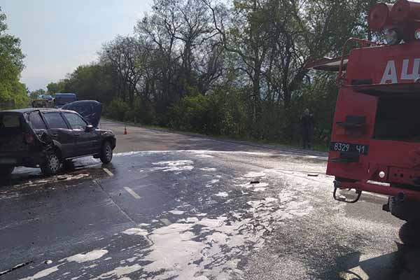 рятувальники ліквідували наслідки дорожньо-транспортної пригоди