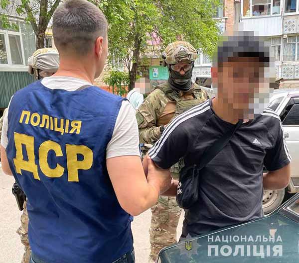 У Полтаві затримали злочинне угруповання