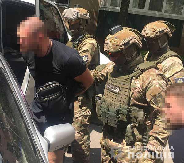 У Полтаві затримали злочинне угруповання