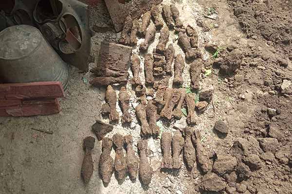 У Пирятині піротехніки знищили 38 вибухонебезпечних предметів