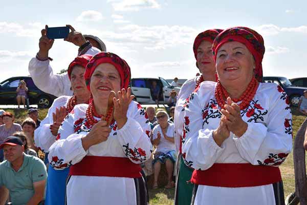 На Пирятинщині відбувся щорічний фестиваль "Кручанські забави" На Пирятинщині відбувся щорічний фестиваль "Кручанські забави"