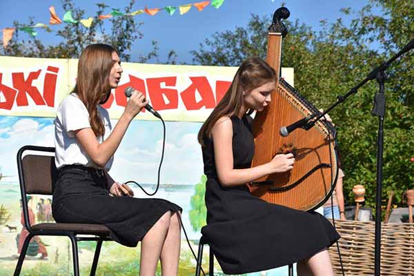 На Пирятинщині відбувся щорічний фестиваль "Кручанські забави" На Пирятинщині відбувся щорічний фестиваль "Кручанські забави"