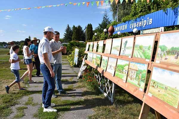 На Пирятинщині відбувся щорічний фестиваль "Кручанські забави" На Пирятинщині відбувся щорічний фестиваль "Кручанські забави"