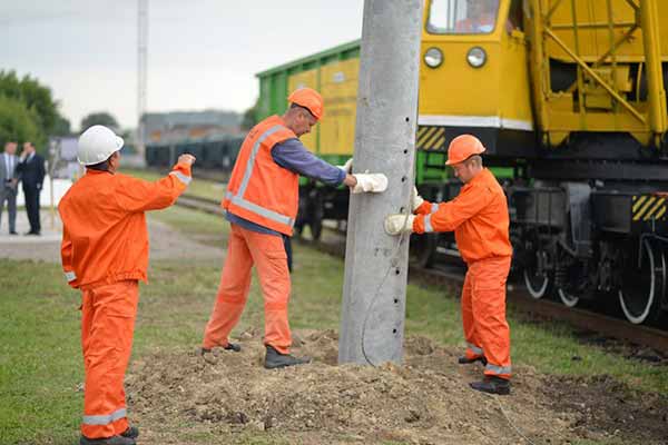 Влада обіцяє електрифікувати дільницю від Черкас до станції Гребінка