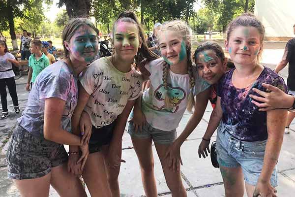 Фарби шоу, Гребінка