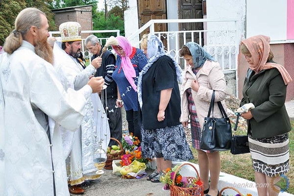 Як у Гребінці святкують Яблучний Спас Як у Гребінці святкують Яблучний Спас