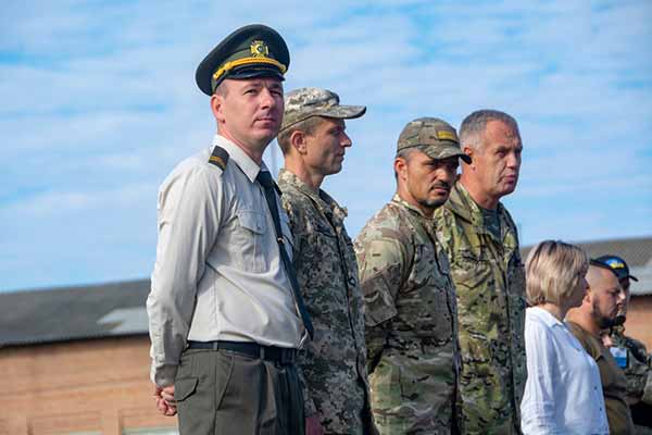 Військово-патріотичний збір – відкритий урок з предмету Захист України Військово-патріотичний збір – відкритий урок з предмету Захист України