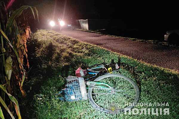  У Миргородському районі <b>мотоцикліст</b> збив велосипедиста і втік з місця події 