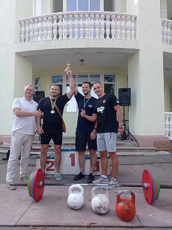 У Гребінці пройшли змагання з силового багатоборства