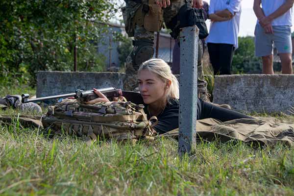 Військово-патріотичний збір – відкритий урок з предмету Захист України Військово-патріотичний збір – відкритий урок з предмету Захист України