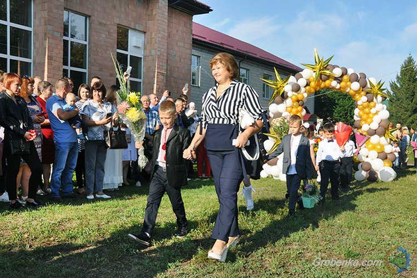 В опорному закладі Гребінківська ЗОШ №4 цікаво та змістовно пройшла лі