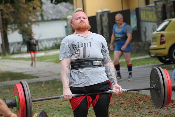 У Гребінці пройшли змагання з силового багатоборства