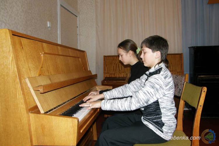 Гребінківська дитяча музична школа
