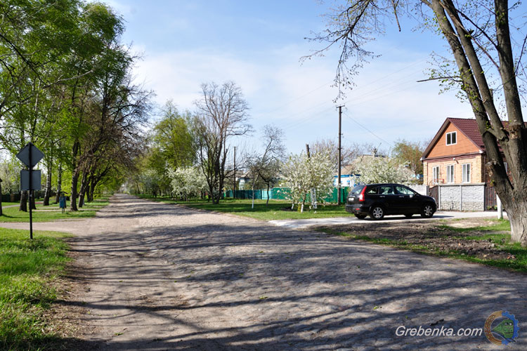 вул. Історична / м. Гребінка