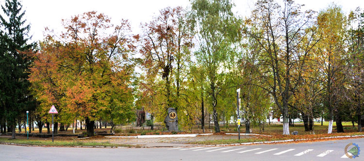 В Гребінку осінь завітала...