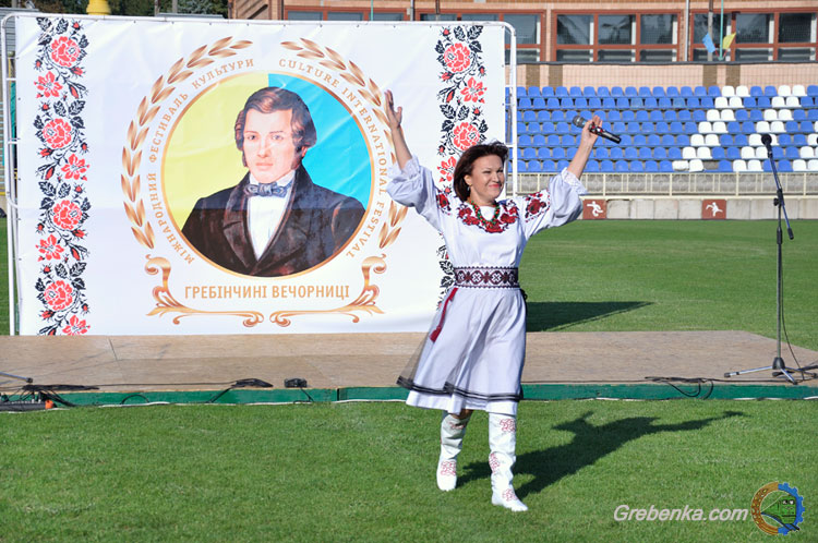 Народна артистка України Надія Шестак