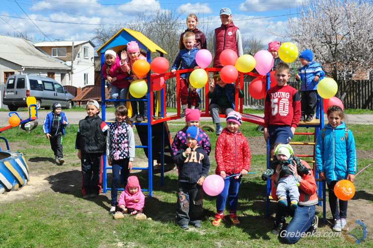 Дитячий майданчик