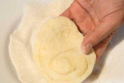 Печенье "Ушки" из быстрого слоеного теста