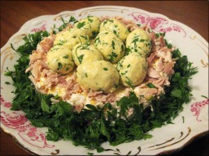 Салат "Гніздо перепілки"