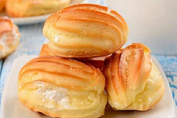 Пирожное заварное с кремом Пирожное заварное с кремом