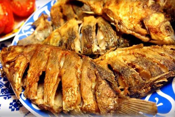 Жареный карась с корочкой