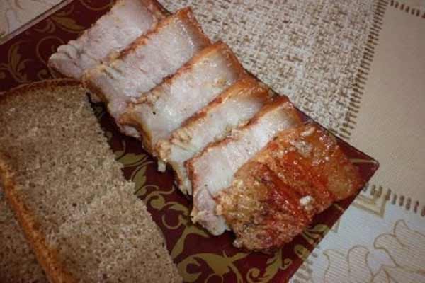 Запеченое сало в мультиварке