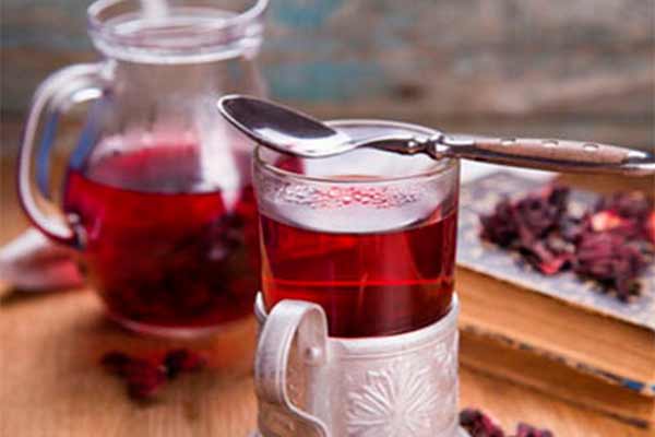 Лікар назвав напій, ефективний від підвищеного тиску і холестерину