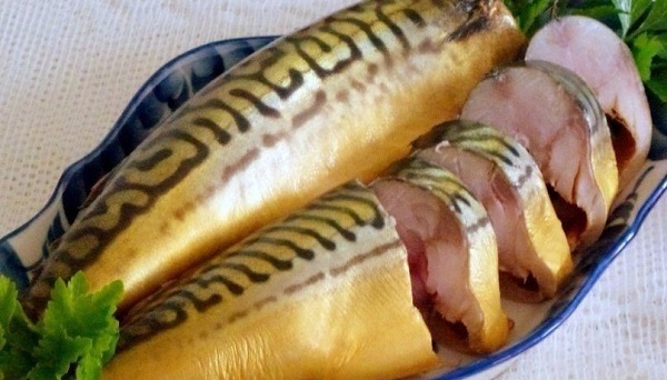 Домашняя " копченая скумбрия