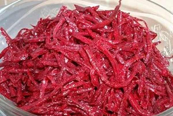 Салат из свеклы с орехами