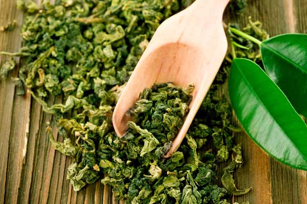  5 дивовижних способів використання зеленого чаю 