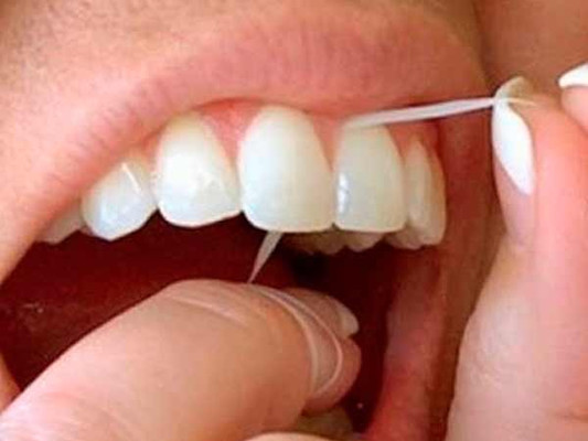 зубна нитка