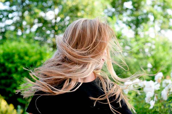  Особенности летнего ухода за волосами 