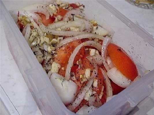 Помидорно-луковая закуска Помидорно-луковая закуска