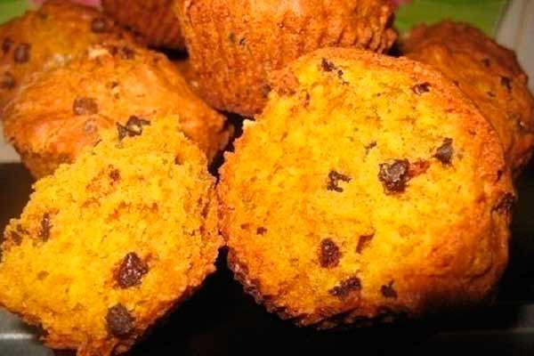 Кексы из тыквы с изюмом Кексы из тыквы с изюмом