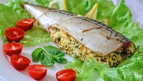 Фаршированя скумбрия с сыром