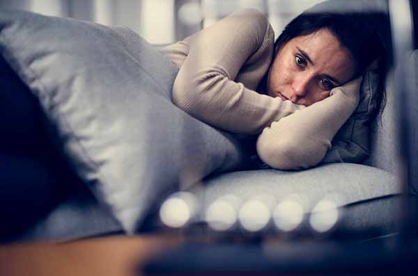  6 скрытых признаков сезонной депрессии. Помощь психологов 