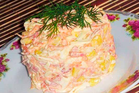 Вкусный салат на скорую руку