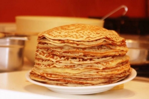 Блины на минеральной воде