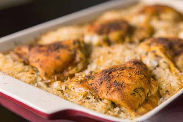 Запеченое куриное бедро с рисом