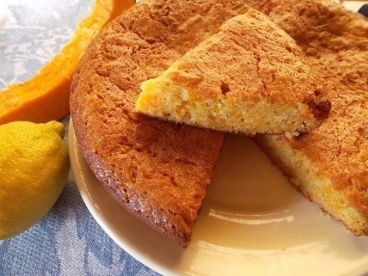 Тыквкенный пай с апельсиновой цедрой