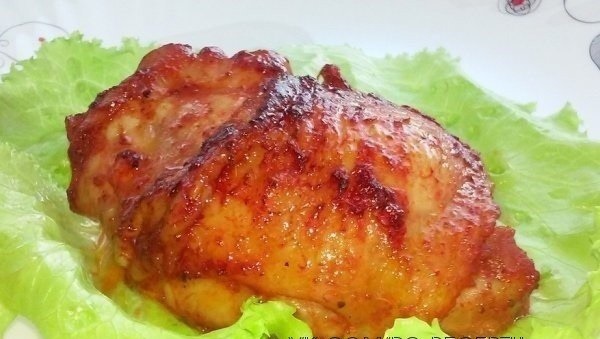 Бедрышки из курицы в горчично-томатном соусе