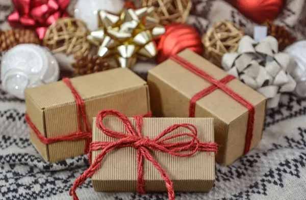  Які новорічні <b>подарунки</b> не дарують на Новий рік 