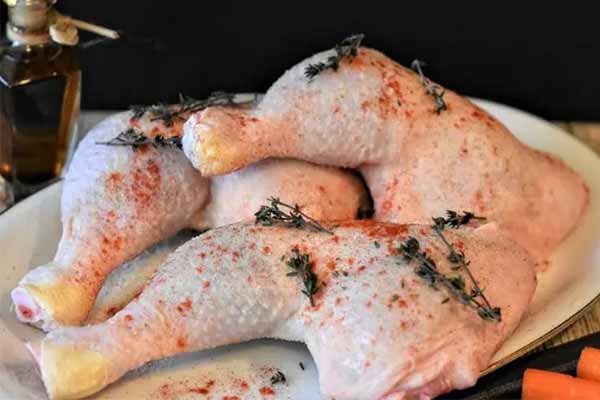 М'ясо буквально тане в роті: як правильно замаринувати курку