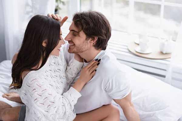 Як закохати в себе дівчину: детальна інструкція Як закохати в себе дівчину: детальна інструкція